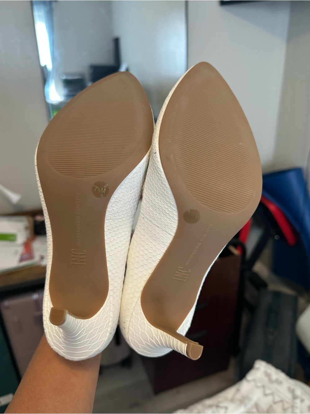 INC International Concepts White Textured Pointed-Toe Pumps - Picture 7 of 8